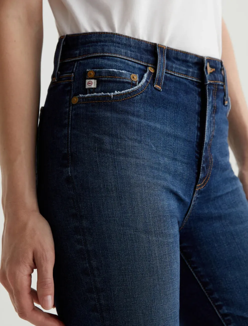 AG Jeans - Mari Extended Mid-Rise Slim Straight