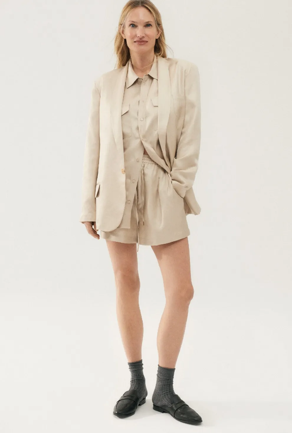 Silk Laundry - Short Ample In Sergé