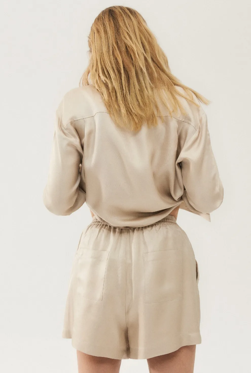 Silk Laundry - Short Ample In Sergé